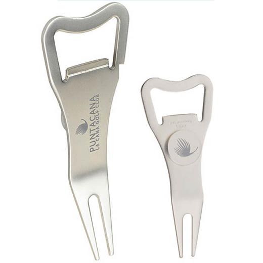 GOLF DIVOT TOOL WITH BOTTLE OPENER
